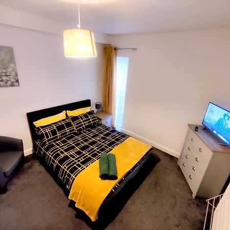 House Share With Few Ensuite Rooms Near Southmead Bristol Dış mekan fotoğraf