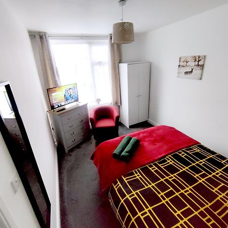 House Share With Few Ensuite Rooms Near Southmead Bristol Dış mekan fotoğraf