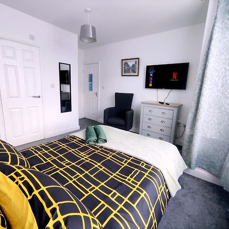 House Share With Few Ensuite Rooms Near Southmead Bristol Dış mekan fotoğraf