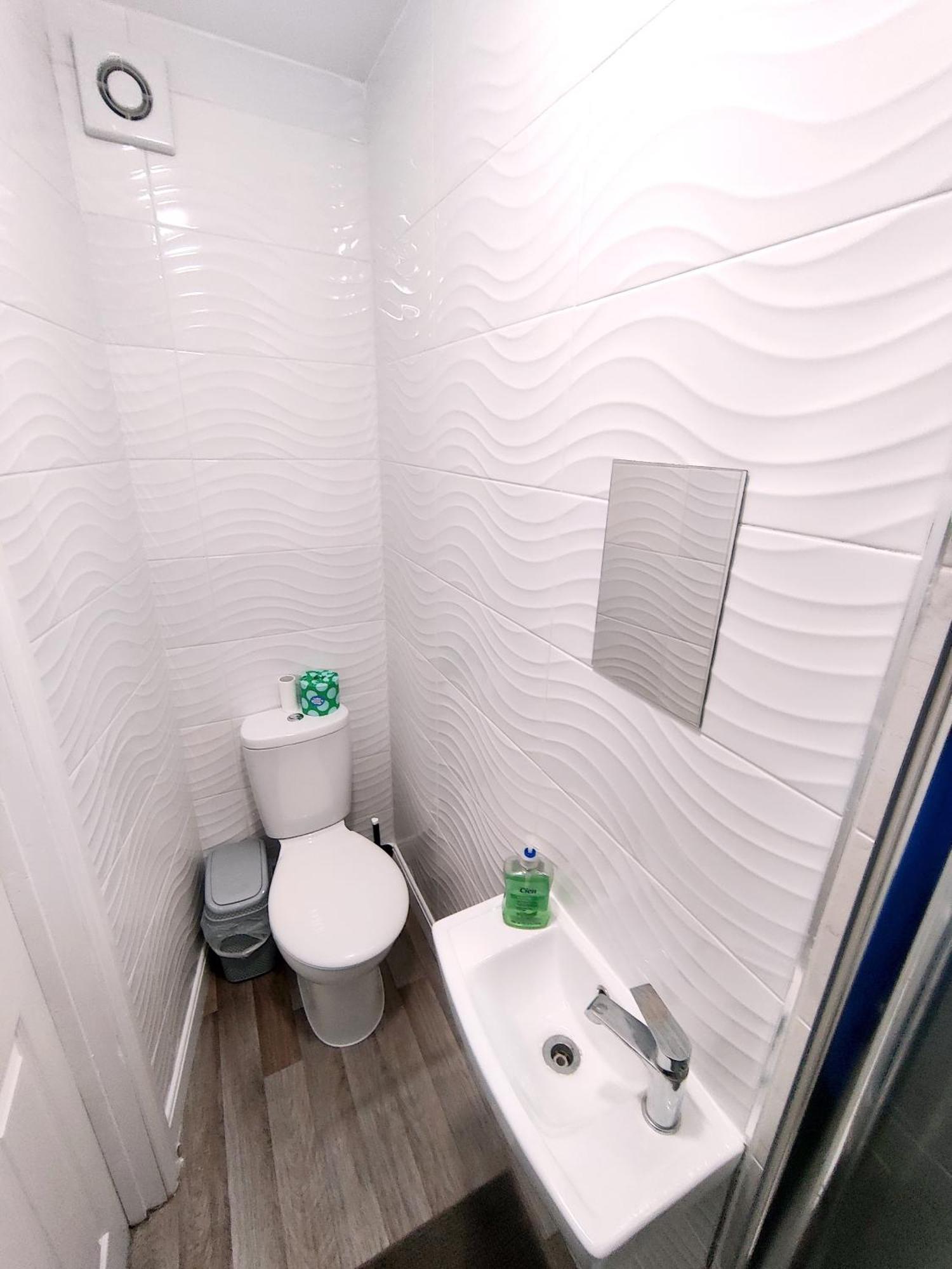 House Share With Few Ensuite Rooms Near Southmead Bristol Dış mekan fotoğraf