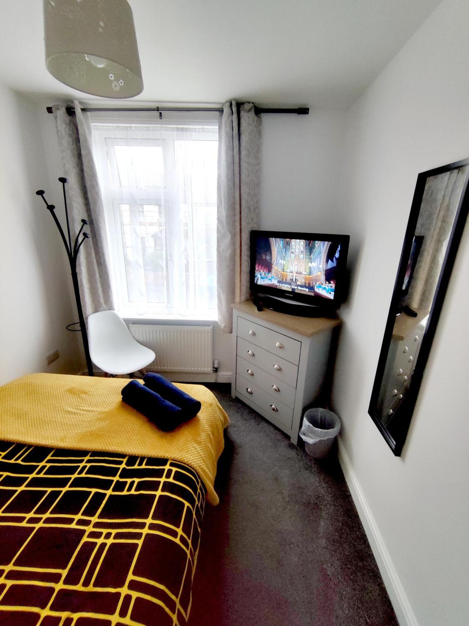 House Share With Few Ensuite Rooms Near Southmead Bristol Dış mekan fotoğraf