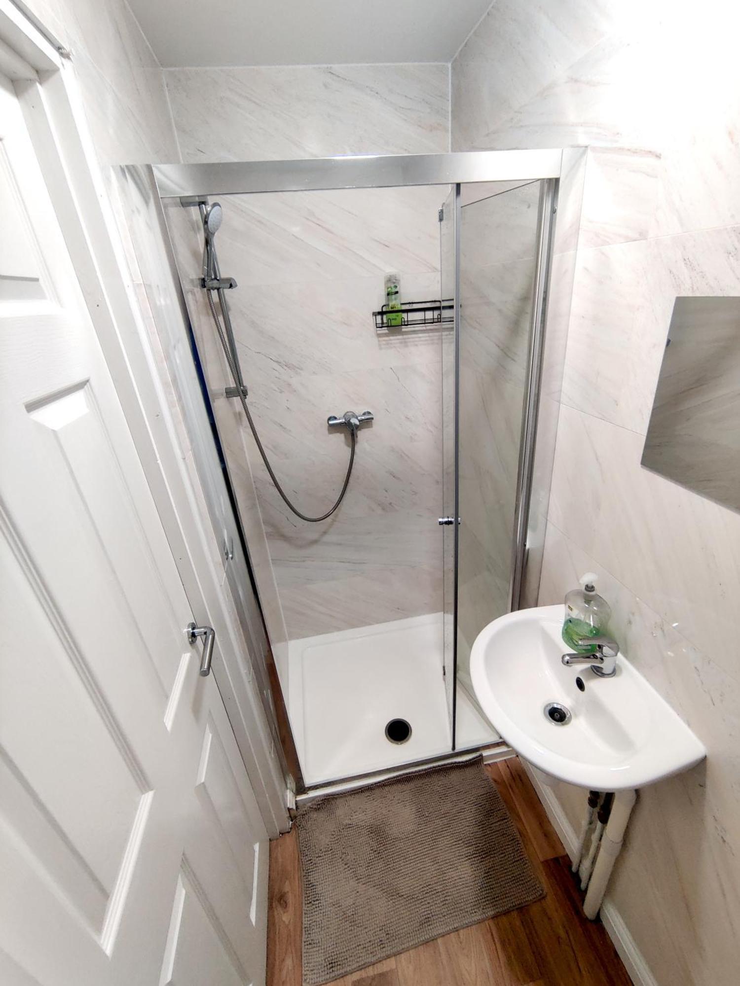 House Share With Few Ensuite Rooms Near Southmead Bristol Dış mekan fotoğraf